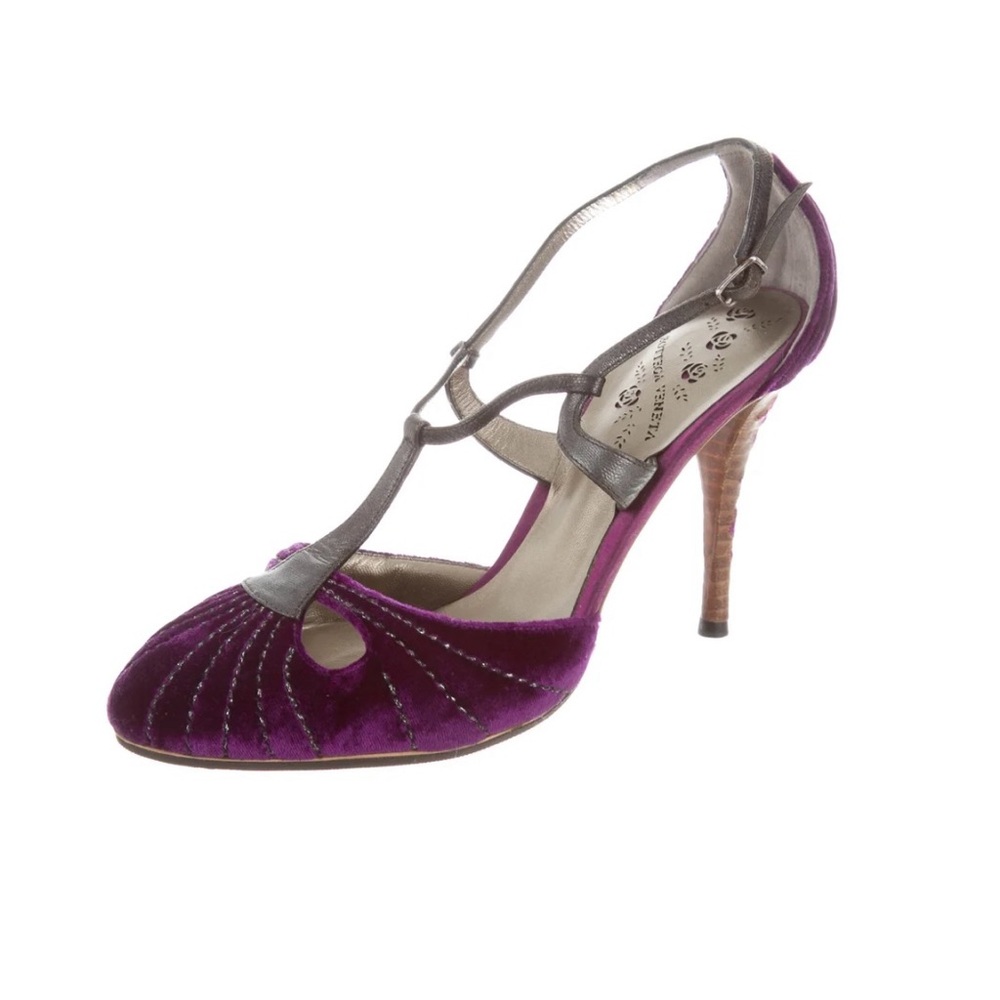 Bottega Veneta Elegant Velvet Purple Women's Heel
